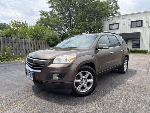 Used 2008 Saturn Outlook XR w/ Premium Trim Package FWD image 1