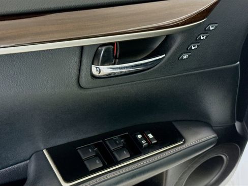 Used 2017 Lexus ES 350 Base image 17