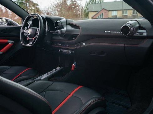 Used 2021 Ferrari F8 Tributo image 24