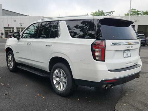 Used 2024 Chevrolet Tahoe Premier AWD/4WD image 4