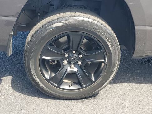 Used 2021 RAM 1500 Big Horn RWD image 7