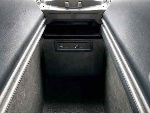 Used 2021 Mercedes-Benz GLC 300 image 26