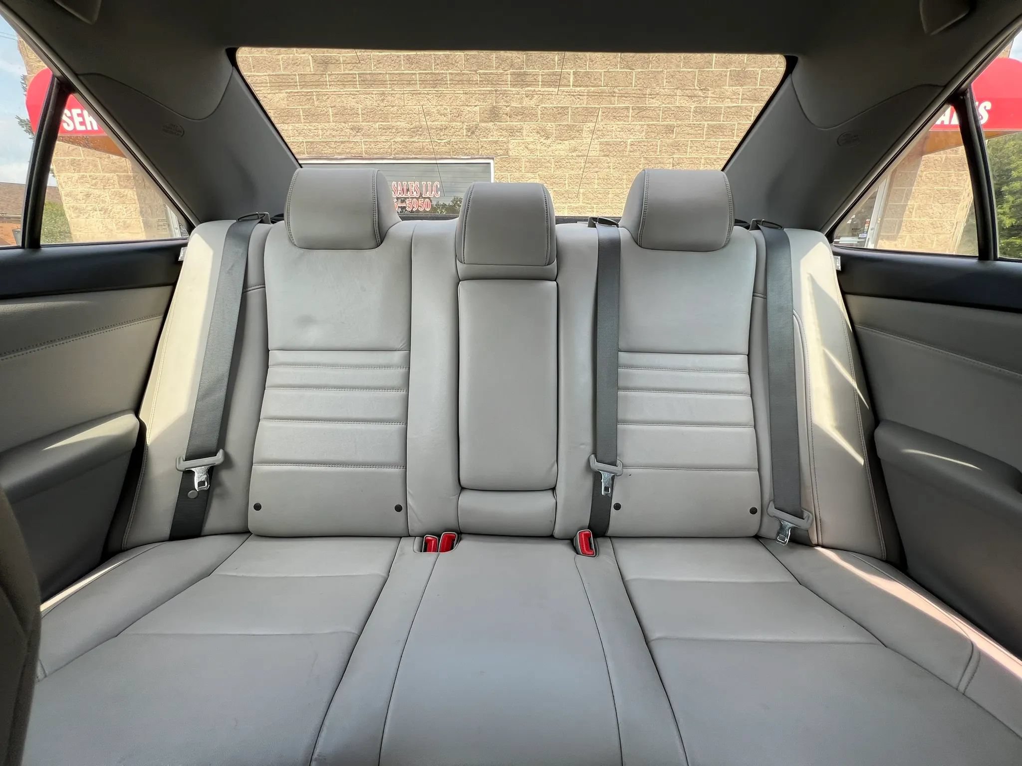 Used 2016 Toyota Camry XLE w/ Protection Package (Q2) FWD image 29