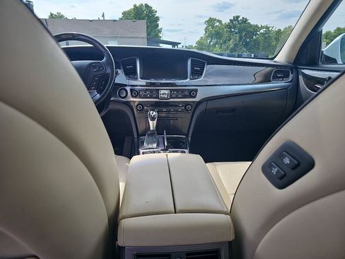 Used 2014 Hyundai Equus Signature RWD image 13