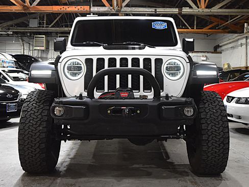 Used 2021 Jeep Gladiator Rubicon image 2