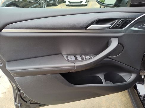 Used 2024 BMW X3 xDrive30i image 16