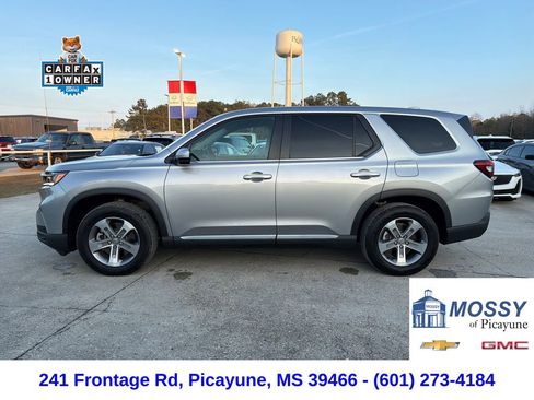 Used 2025 Honda Pilot EX-L image 2