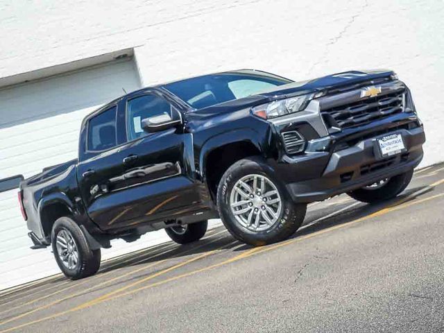 New 2026 Chevrolet Colorado LT w/ Advanced Trailering Package AWD/4WD image 3
