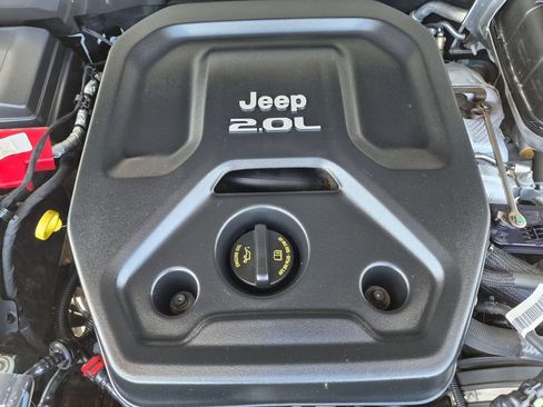 Used 2020 Jeep Wrangler Unlimited Sport AWD/4WD image 23