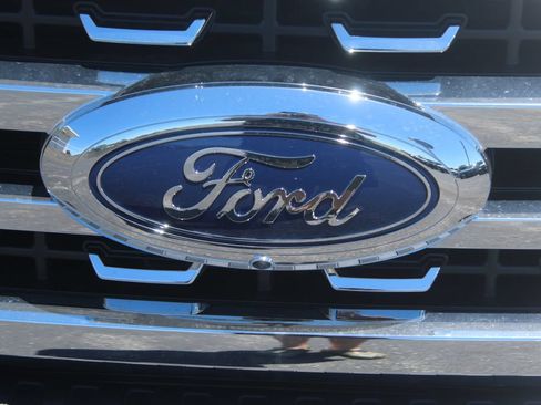 New 2026 Ford F350 Lariat w/ Lariat Ultimate Package AWD/4WD image 15