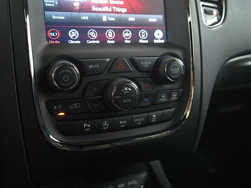 Used 2020 Dodge Durango GT image 23