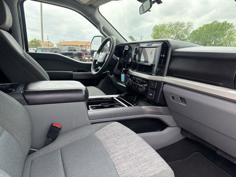 Used 2025 Ford F250 XLT w/ FX4 Off-Road Package AWD/4WD image 19