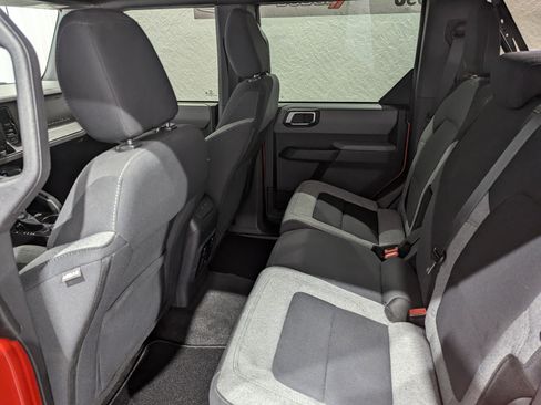 Used 2023 Ford Bronco Big Bend image 13