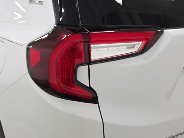 Used 2023 GMC Terrain SLE w/ Driver Convenience Package AWD/4WD image 31