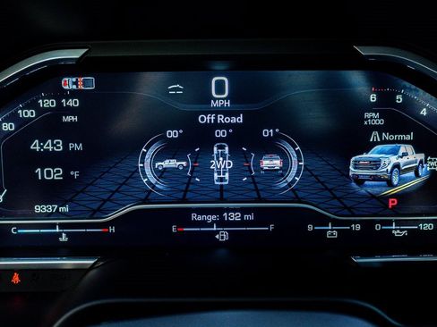 Used 2024 GMC Sierra 1500 AT4 w/ Technology Package image 12