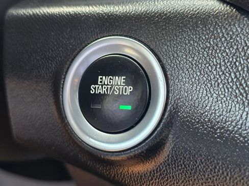Used 2024 GMC Terrain AT4 w/ LPO, Floor Liner Package AWD/4WD image 22