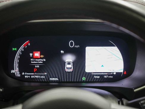 Used 2025 Acura MDX A-Spec image 25