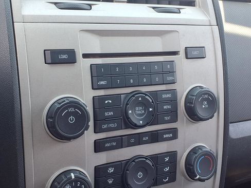 Used 2009 Ford Escape XLT FWD image 11
