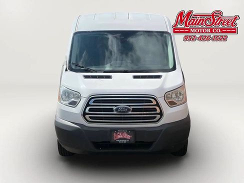 Used 2015 Ford Transit 150 XLT RWD image 3
