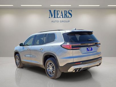 Used 2025 GMC Acadia Elevation