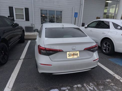 Used 2022 Honda Civic Sport image 5