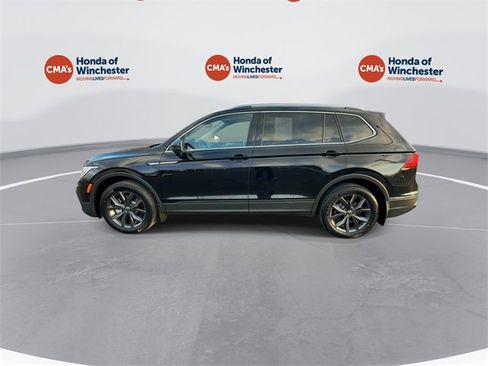 Used 2023 Volkswagen Tiguan SE image 6