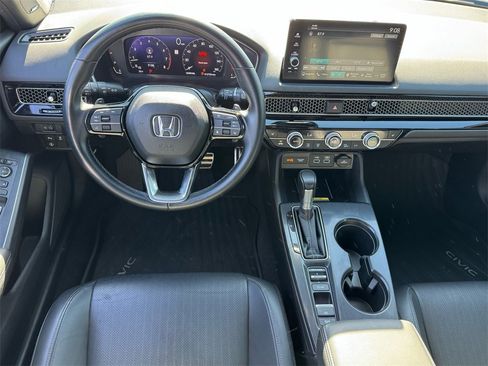 Used 2022 Honda Civic Sport Touring image 13