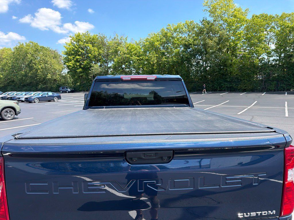 Used 2023 Chevrolet Silverado 2500 Custom w/ Custom Value Package AWD/4WD image 20