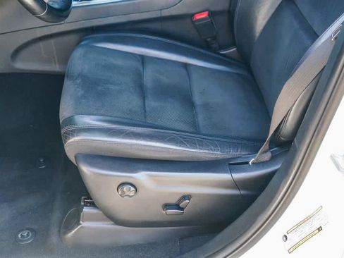 Used 2019 Jeep Grand Cherokee Altitude RWD image 20