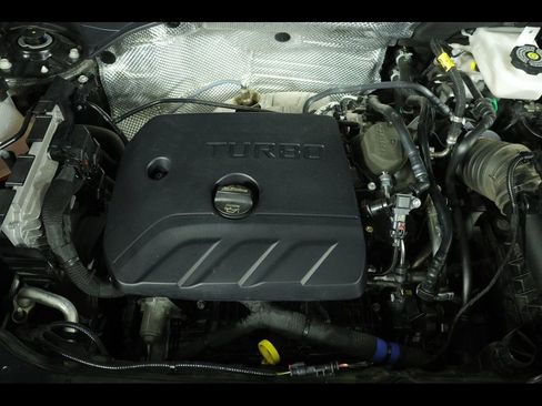Used 2025 Buick Encore GX Preferred FWD image 18