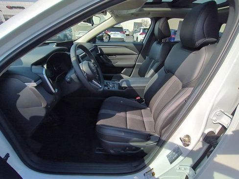 Used 2025 MAZDA CX-50 AWD 2.5 S w/ Cargo Package image 8