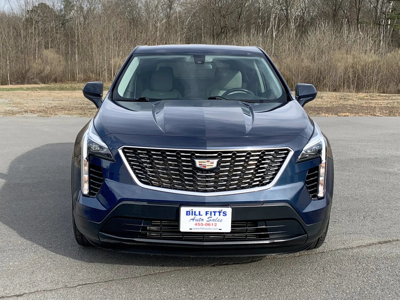 Used 2019 Cadillac XT4 Luxury FWD image 2