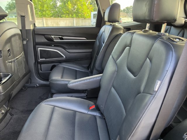 Certified 2023 Kia Telluride S w/ S Sunroof Package FWD image 10