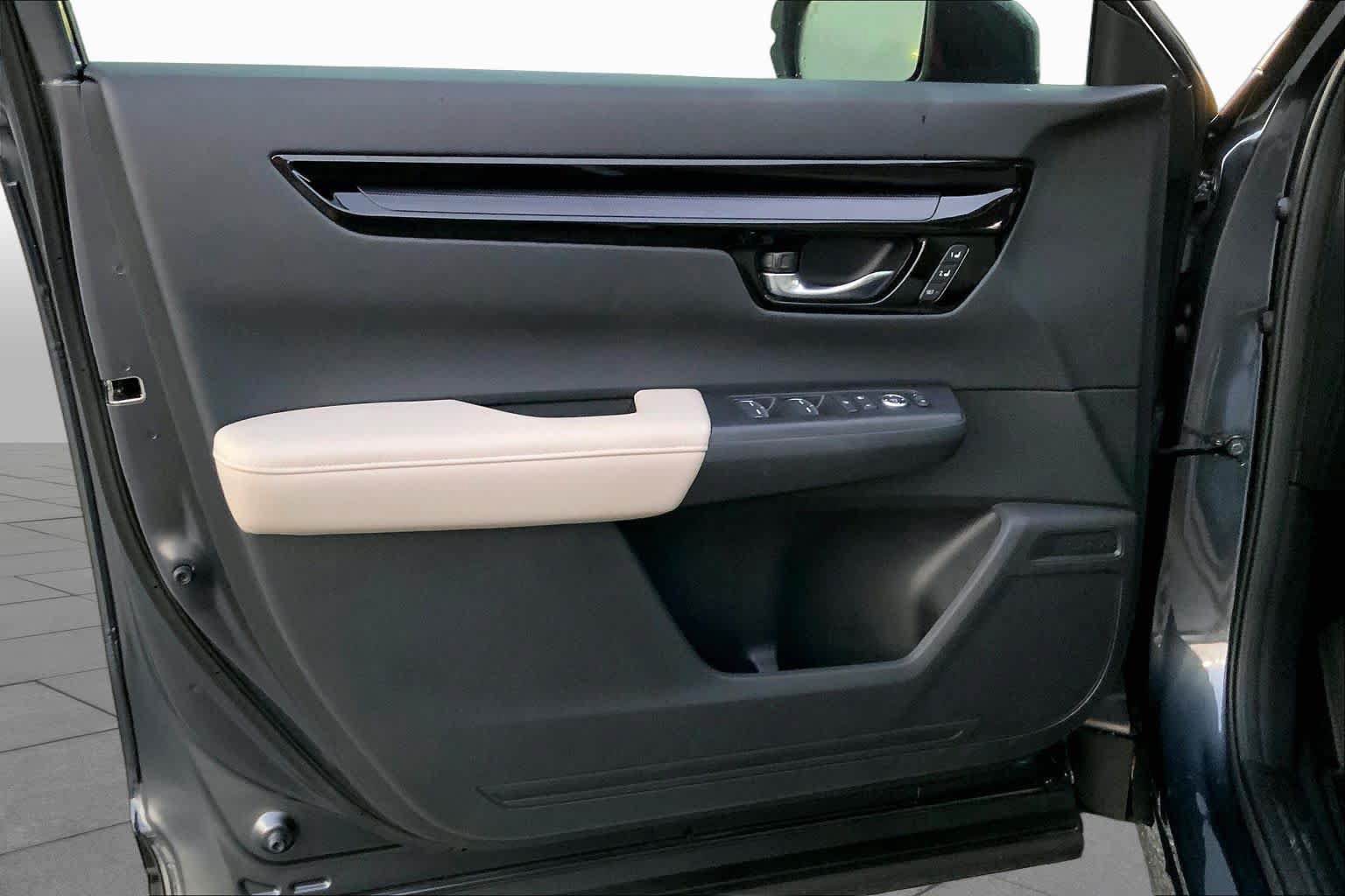 Used 2026 Honda CR-V EX-L image 19