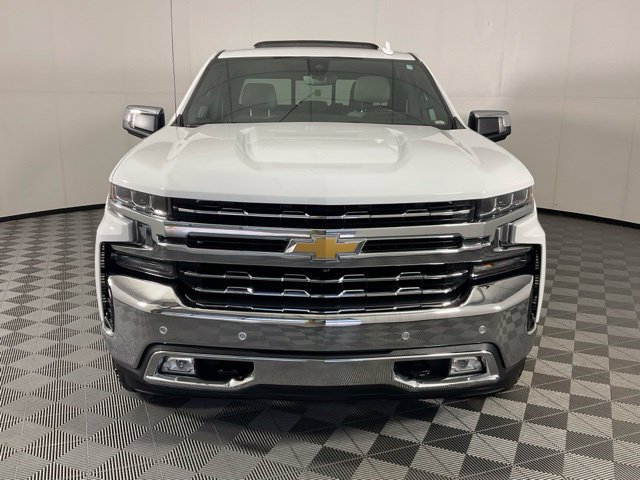 Used 2022 Chevrolet Silverado 1500 LTZ w/ LTZ Premium Package AWD/4WD image 2