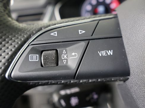 Used 2023 Audi SQ5 Premium Plus w/ Premium Plus Package image 30