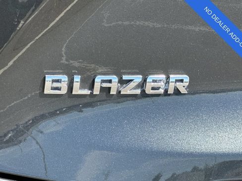Used 2020 Chevrolet Blazer LT FWD image 33