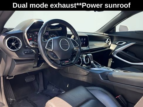 Used 2021 Chevrolet Camaro SS RWD image 31