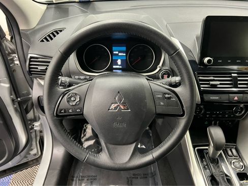 Used 2023 Mitsubishi Eclipse Cross SE image 20