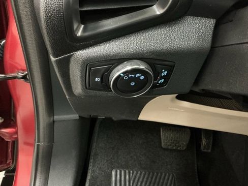 Used 2018 Ford EcoSport Titanium image 21