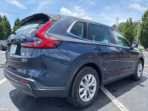 Used 2023 Honda CR-V LX image 5