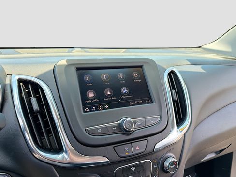 Used 2022 Chevrolet Equinox LT FWD image 8