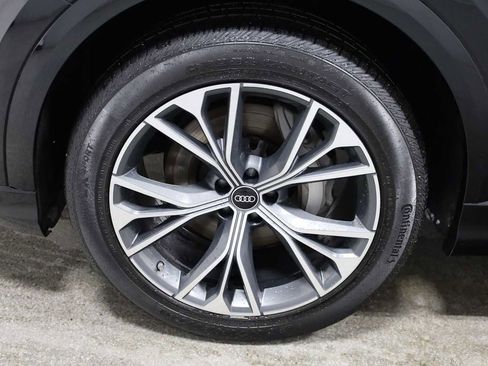 Used 2023 Audi Q8 Premium Plus w/ Premium Plus Package image 38