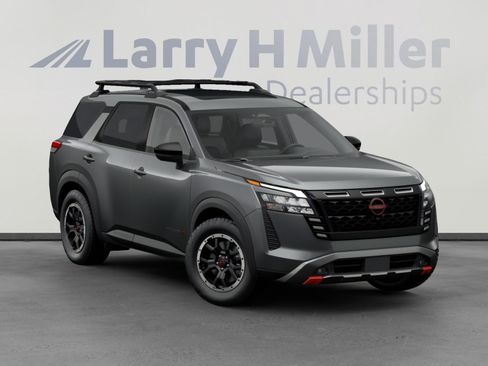 New 2026 Nissan Pathfinder Rock Creek w/ Rock Creek Premium Package AWD/4WD image 3
