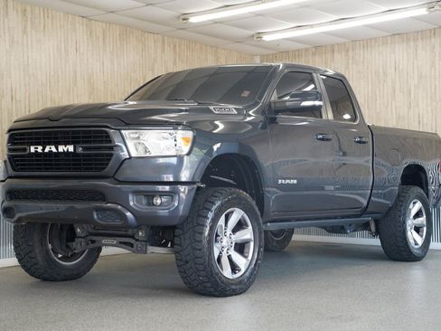 Used 2019 RAM 1500 Big Horn AWD/4WD image 4