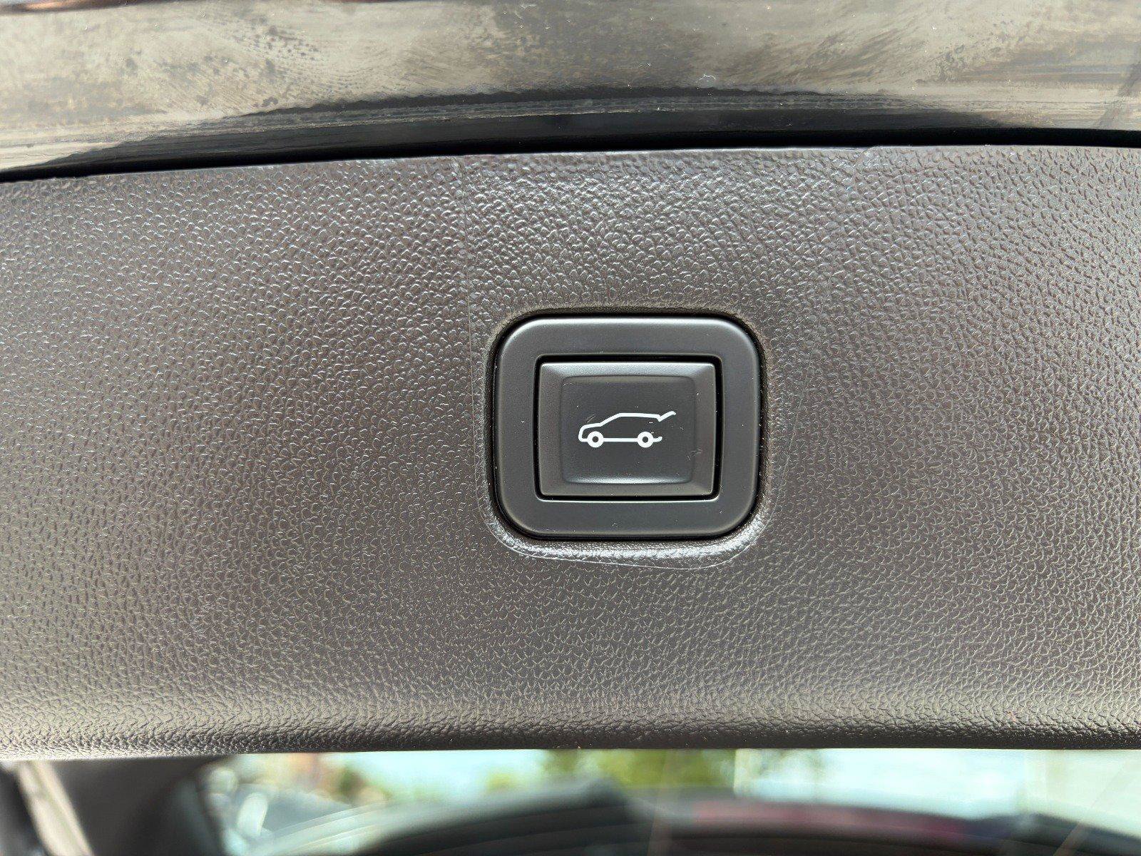 Used 2023 Chevrolet Blazer LT w/ Convenience Package AWD/4WD image 20