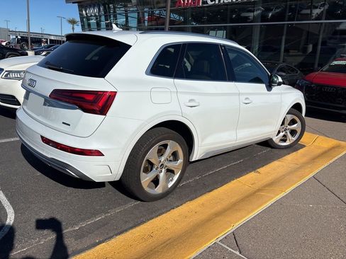 Used 2021 Audi Q5 2.0T Premium Plus w/ Premium Plus Package image 6