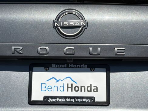 Used 2024 Nissan Rogue S AWD/4WD image 12