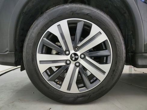 Used 2021 Mitsubishi Outlander Sport LE FWD image 24