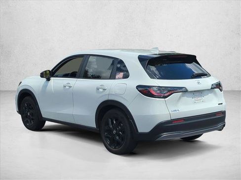 Certified 2024 Honda HR-V Sport image 7